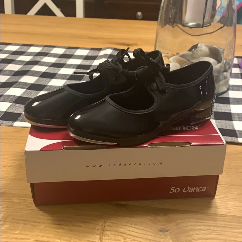 Little Girls Tap Shoes size 10.5